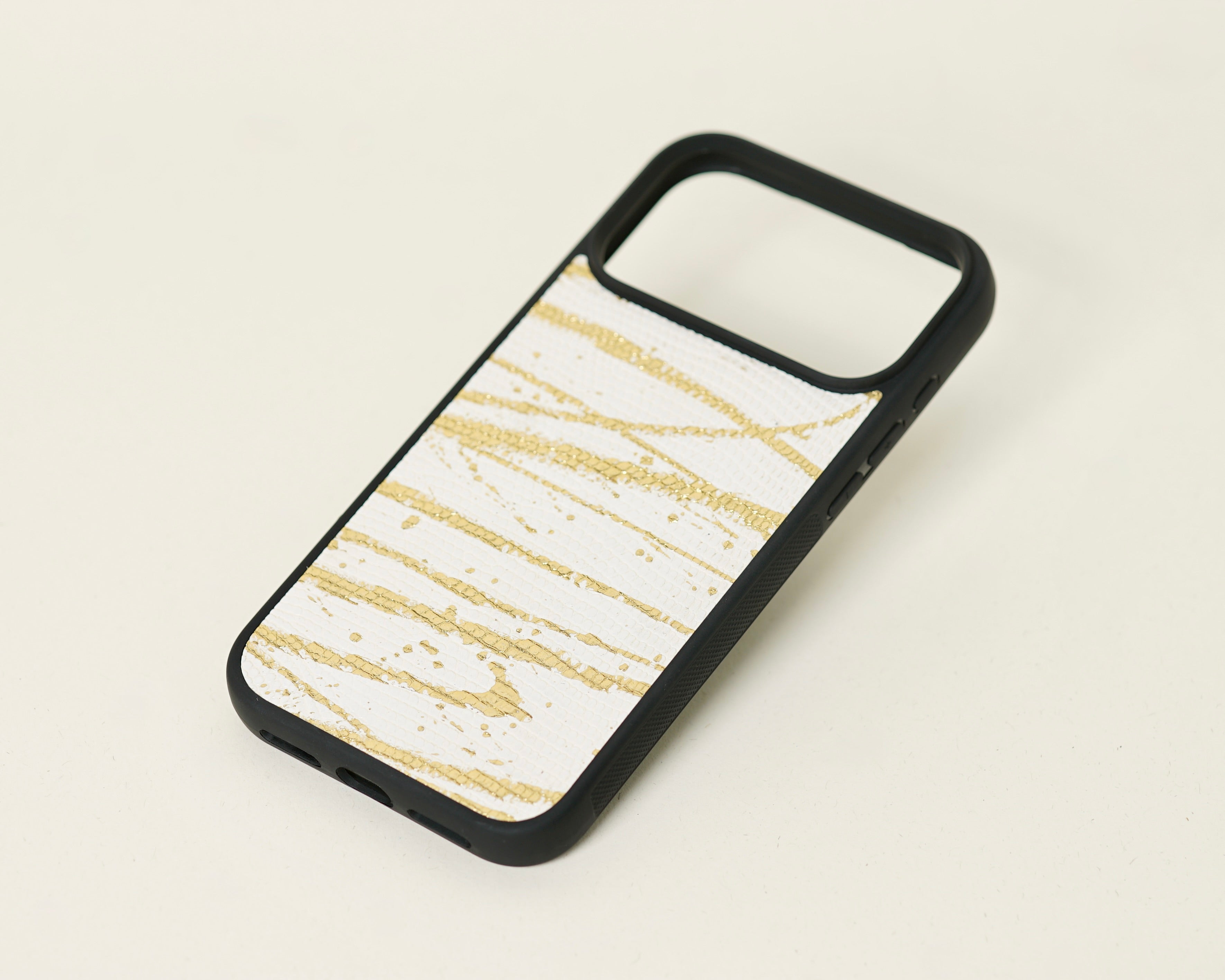 White and Gold Lizard Leather Case compatible with Iphone 17 Pro Max