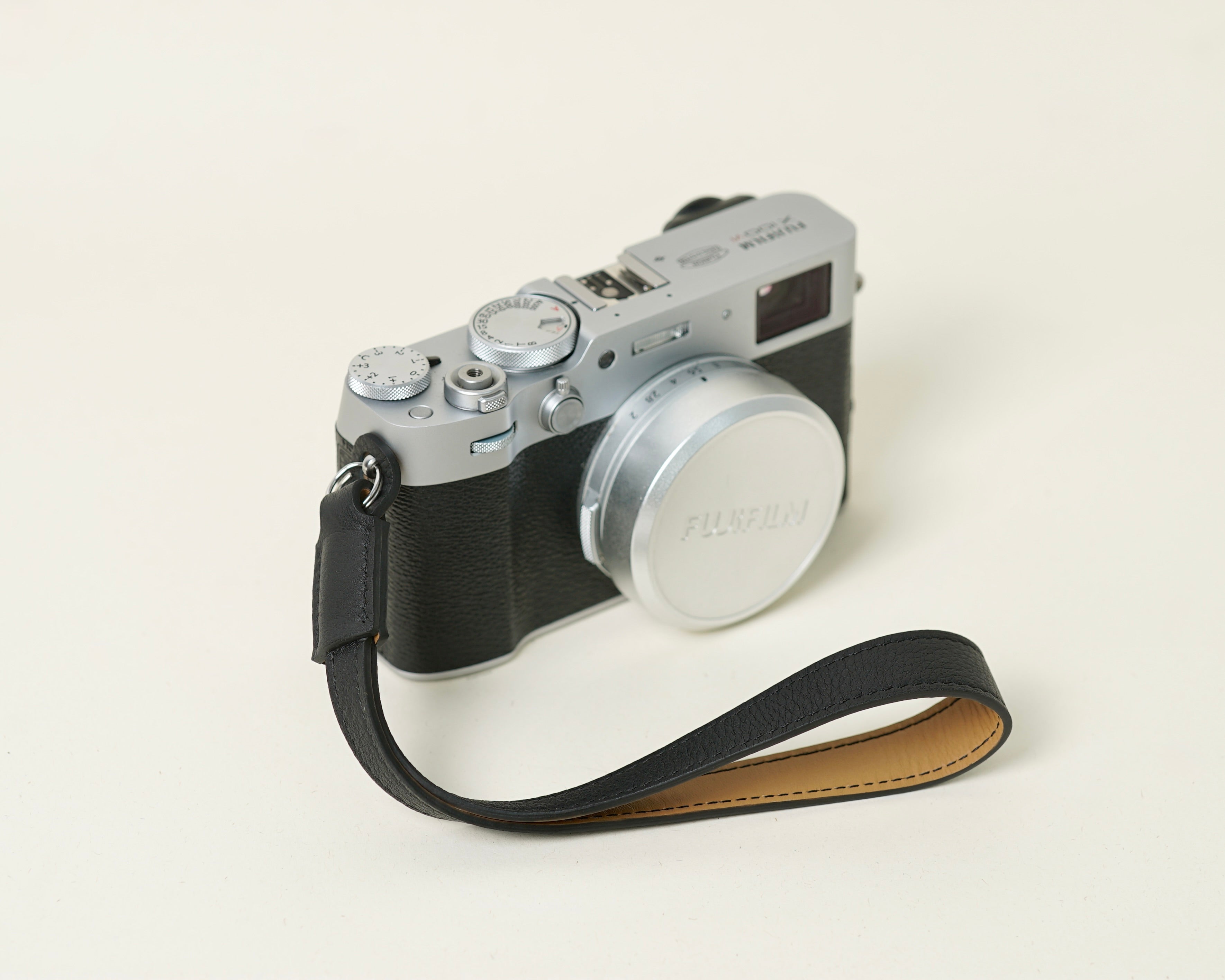 Hand Strap Black Togo Leather