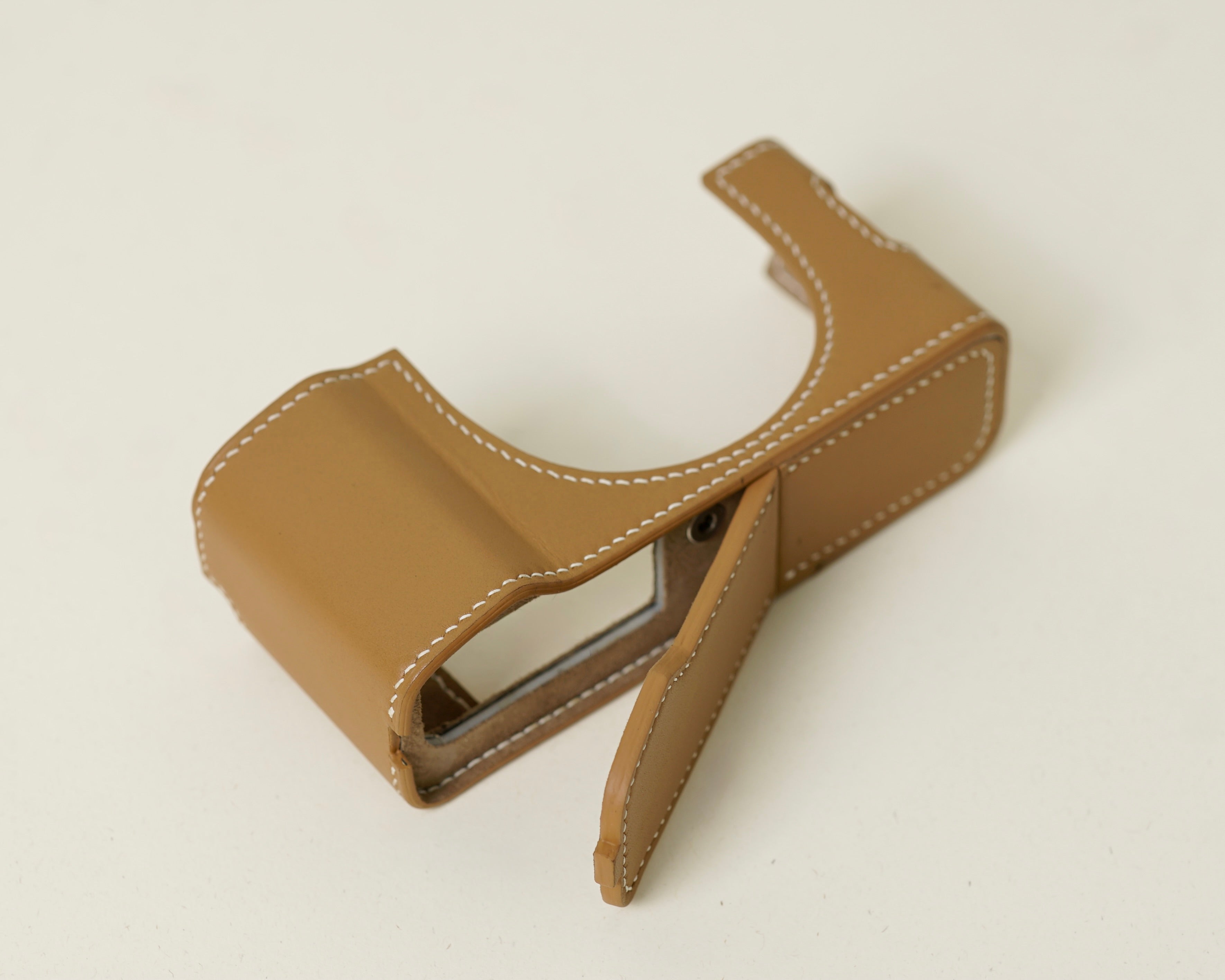 Brown Half Case compatible with Fuijfilm X100Vi